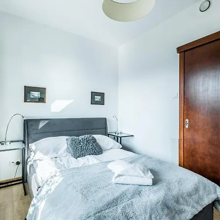 Apartment Widokowy- *